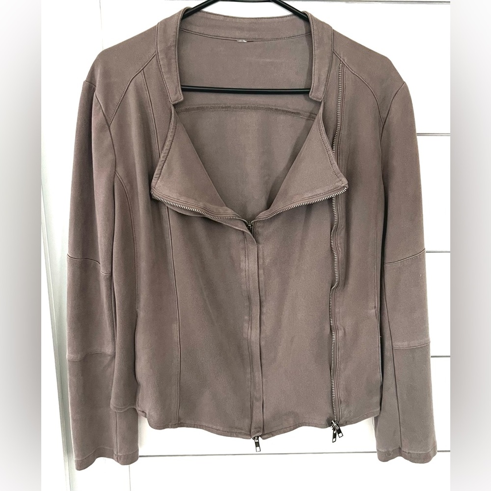 Women’s Faux Suede Zip-Front Jacket